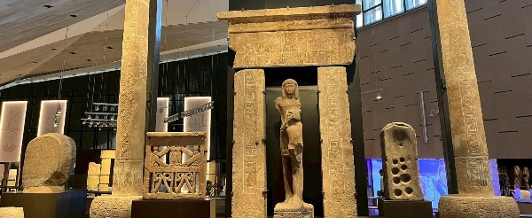 大埃及博物館