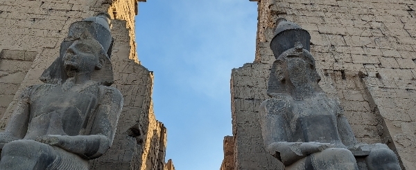 尼羅河輪 (搭馬車前往艾德芙神殿→路克索神殿→世界最大神殿群-卡納克神殿)