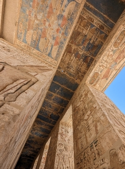 尼羅河輪 (丹達拉神殿→帝王谷&圖坦卡門陵墓→曼儂巨像→哈特謝普蘇特祭殿)